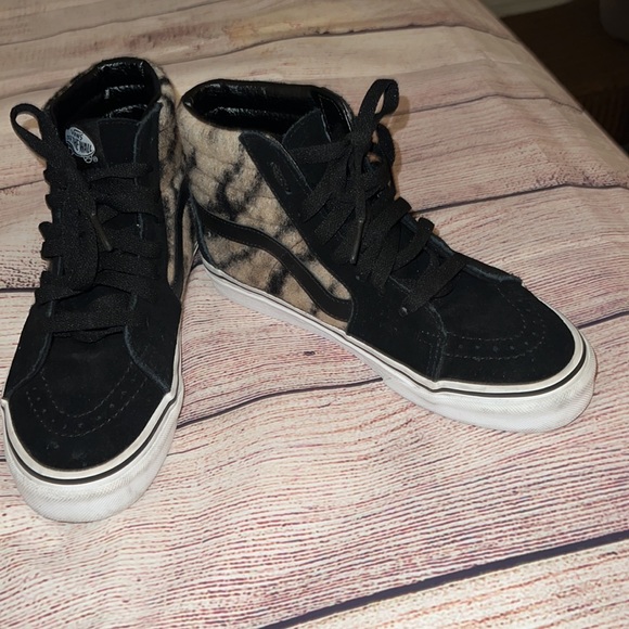 Vans Sk8Hi leopard black sneakers . Size 5.5 - Picture 5 of 13